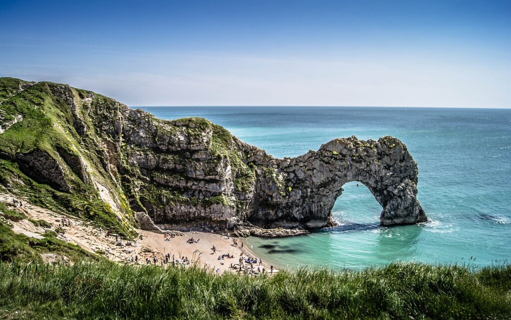 durdle door, cliffs, dorset-807294.jpg